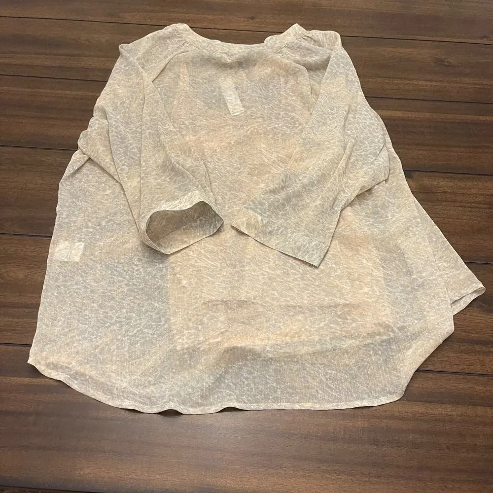 NWT Rose and Olive Women's Ice-Dye Blouse size 1X - Picture 2 of 14